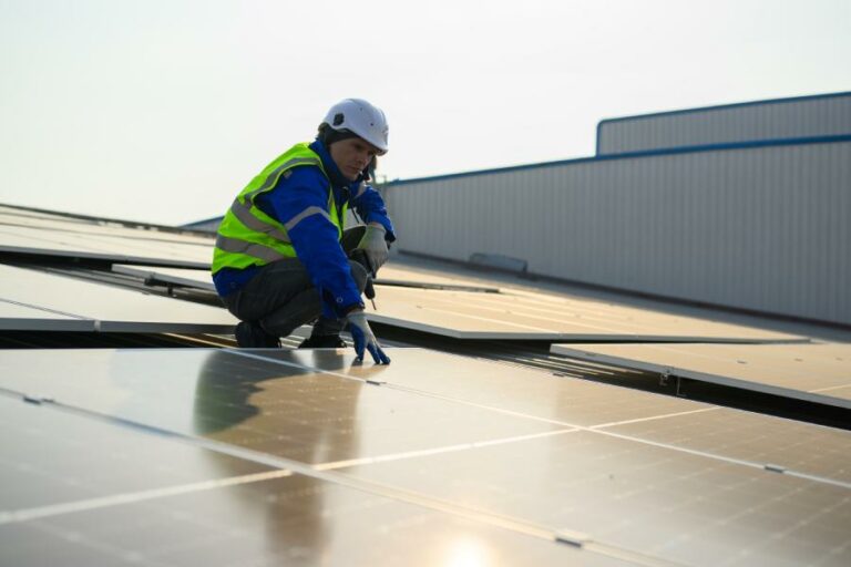 viapower - solární panely, fotovoltaiky pro firmy, SVJ, obce